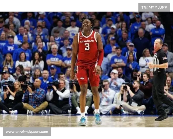 湖人36号签截获防守悍将蒂耶罗，臂展2.13米